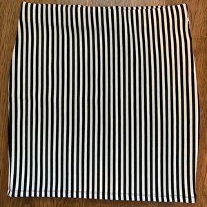 Forever 21 Black/White Striped Mini Pencil Skirt
